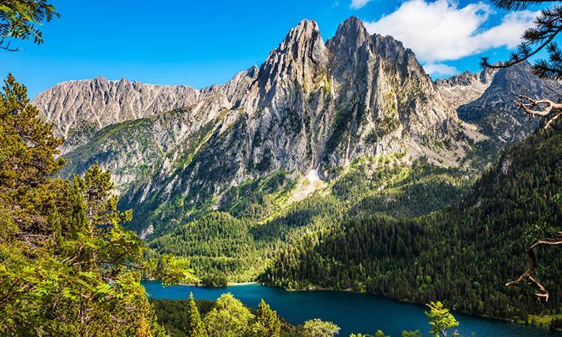 Apartaments Sort Pirineus Εξωτερικό φωτογραφία